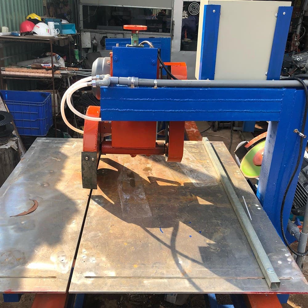 Dịch vụ cắt gạch